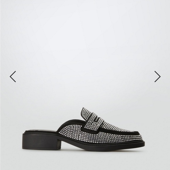NWOT Bedazzled Mule Loafer - Picture 5 of 6